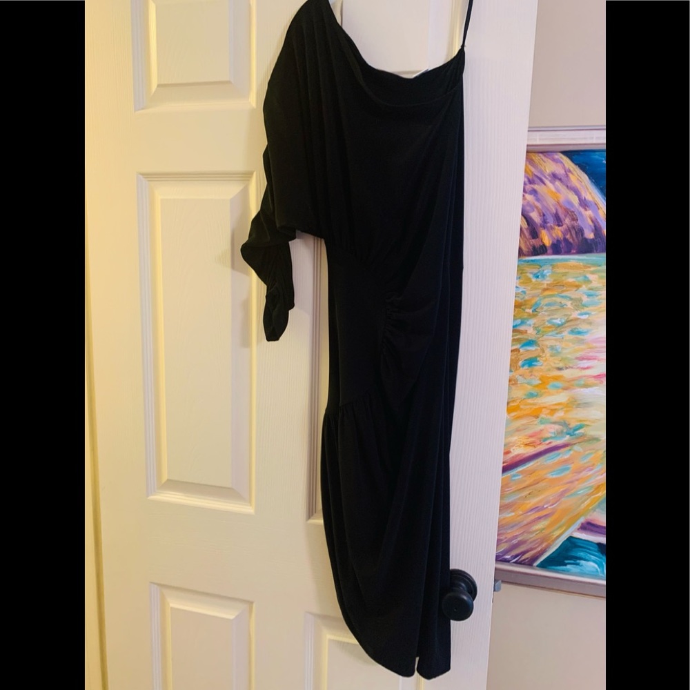 Norma Kamala Vintage Sexy Off Shoulder Black Dress